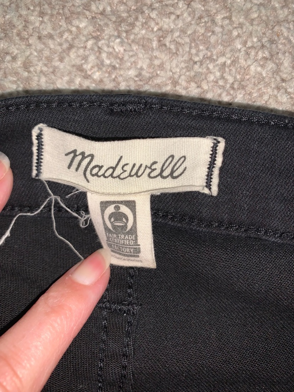 Madewell Black Skinny Jeans - Picture 4 of 9